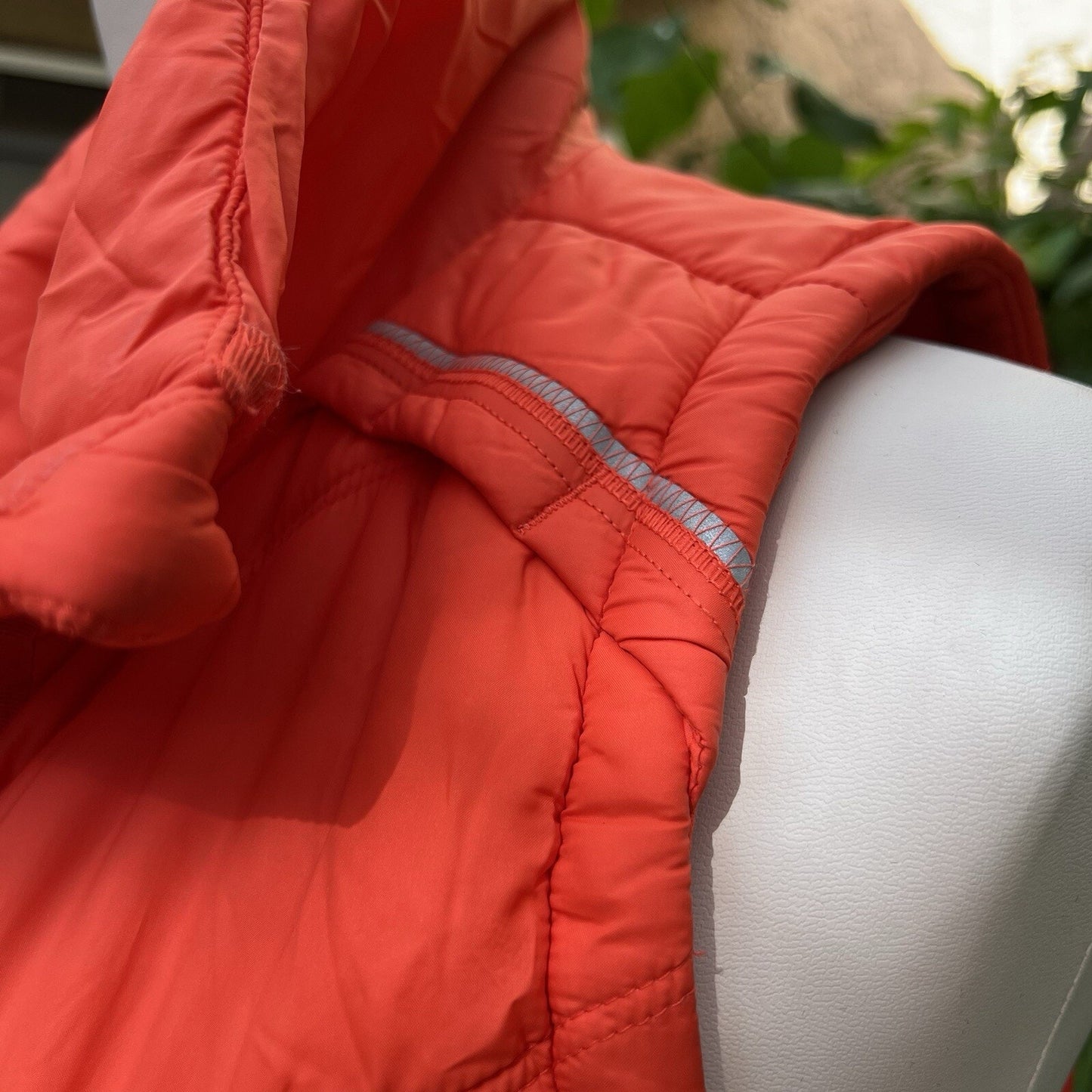 (S) Athleta Rock Ridge PrimaLoft Full Zip Puffer Vest Red Lightweight Pockets