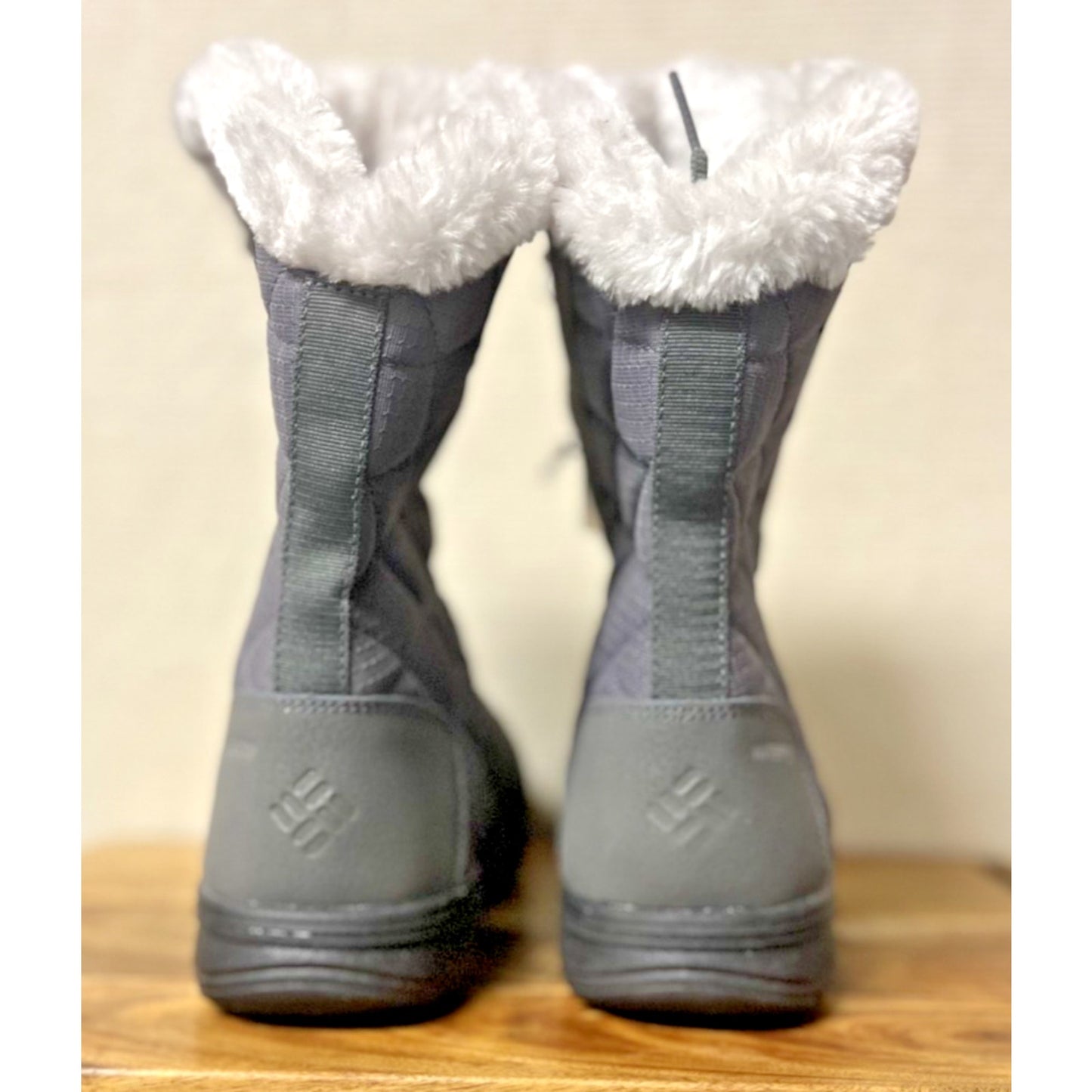 Columbia Ice Maiden II Waterproof Winter Boots Womens Size 8.5 Shale Gray 200g