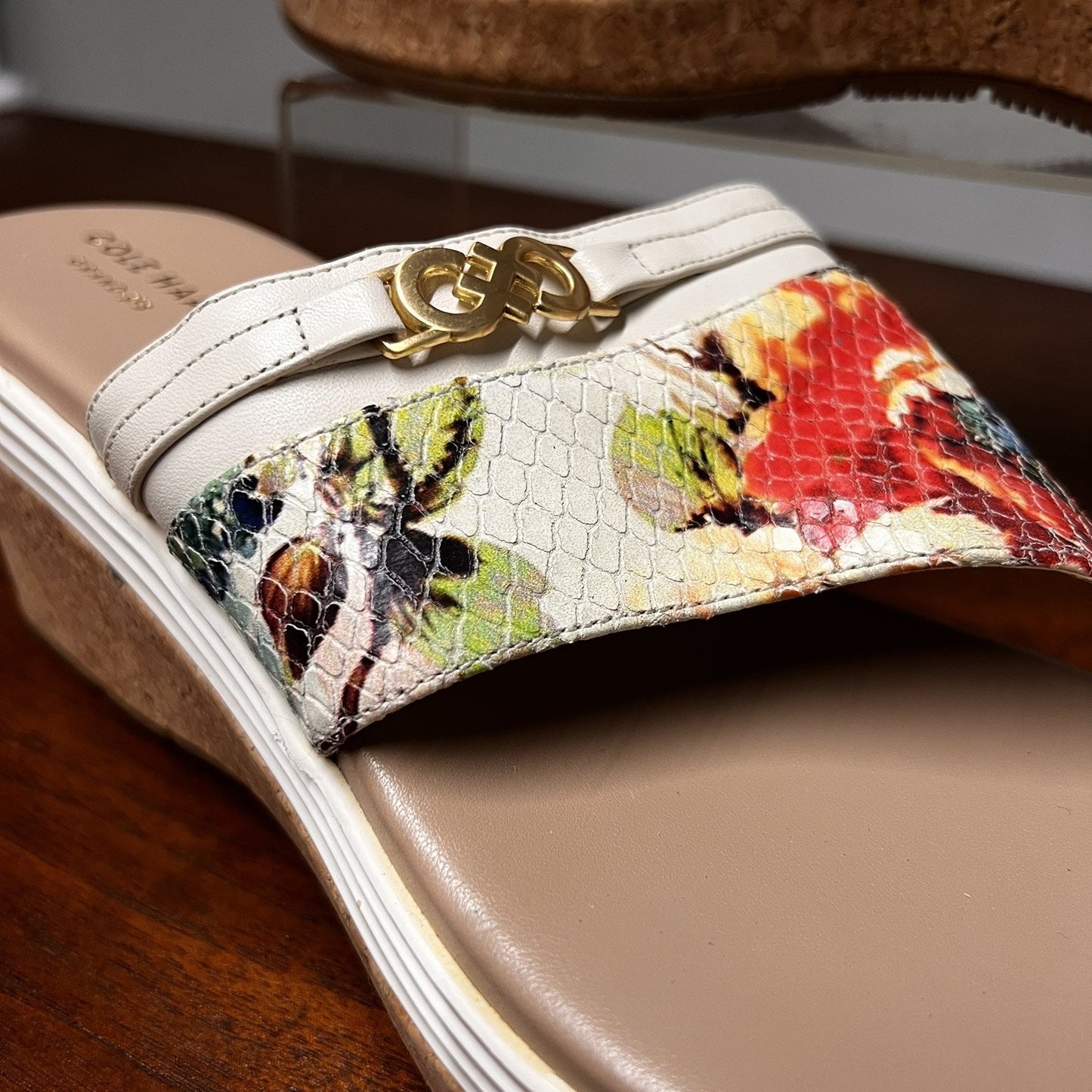 NEW Cole Haan 10B Wedge Platform Sandals Womens Thong Floral Snake Print NWT