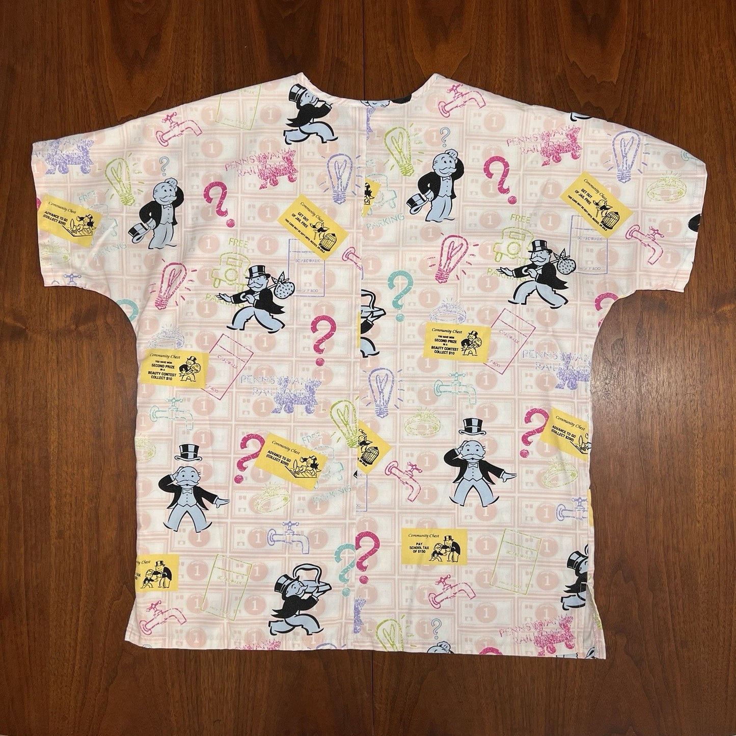 Rare Monopoly the Game Scrub Top XL Women’s Pink