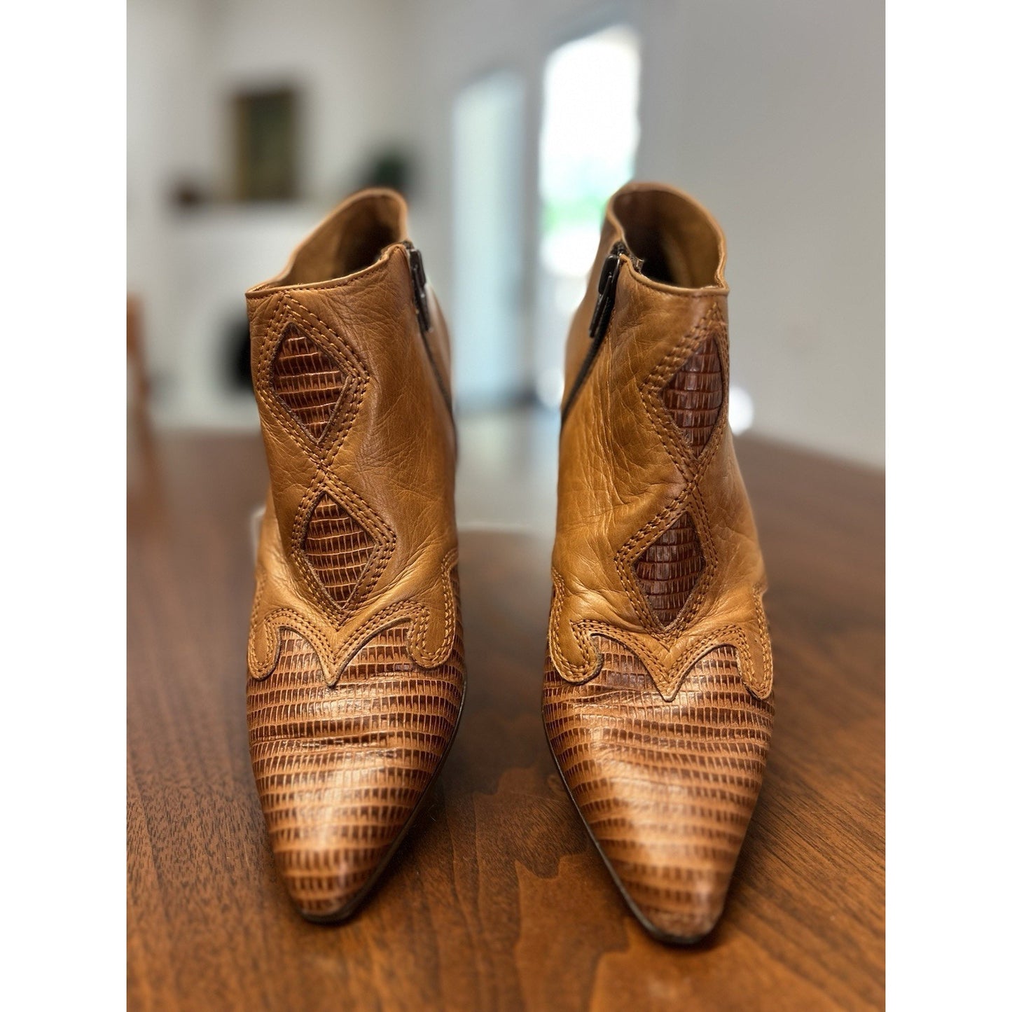 Paloma Tan Western Style Ankle Boots Made In Italy Size 7