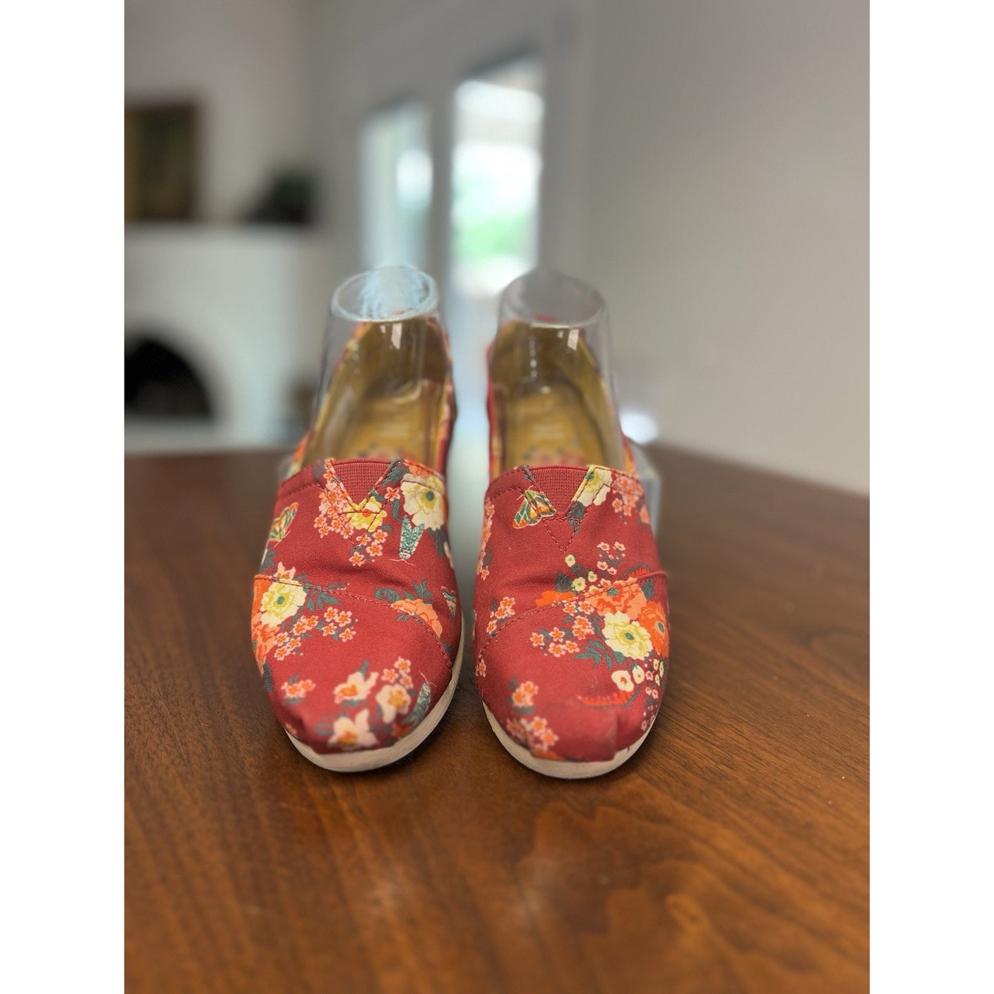 TOMS x Paper Source Rose Bud Espadrilles Purple / Red Floral Print Size 6.5