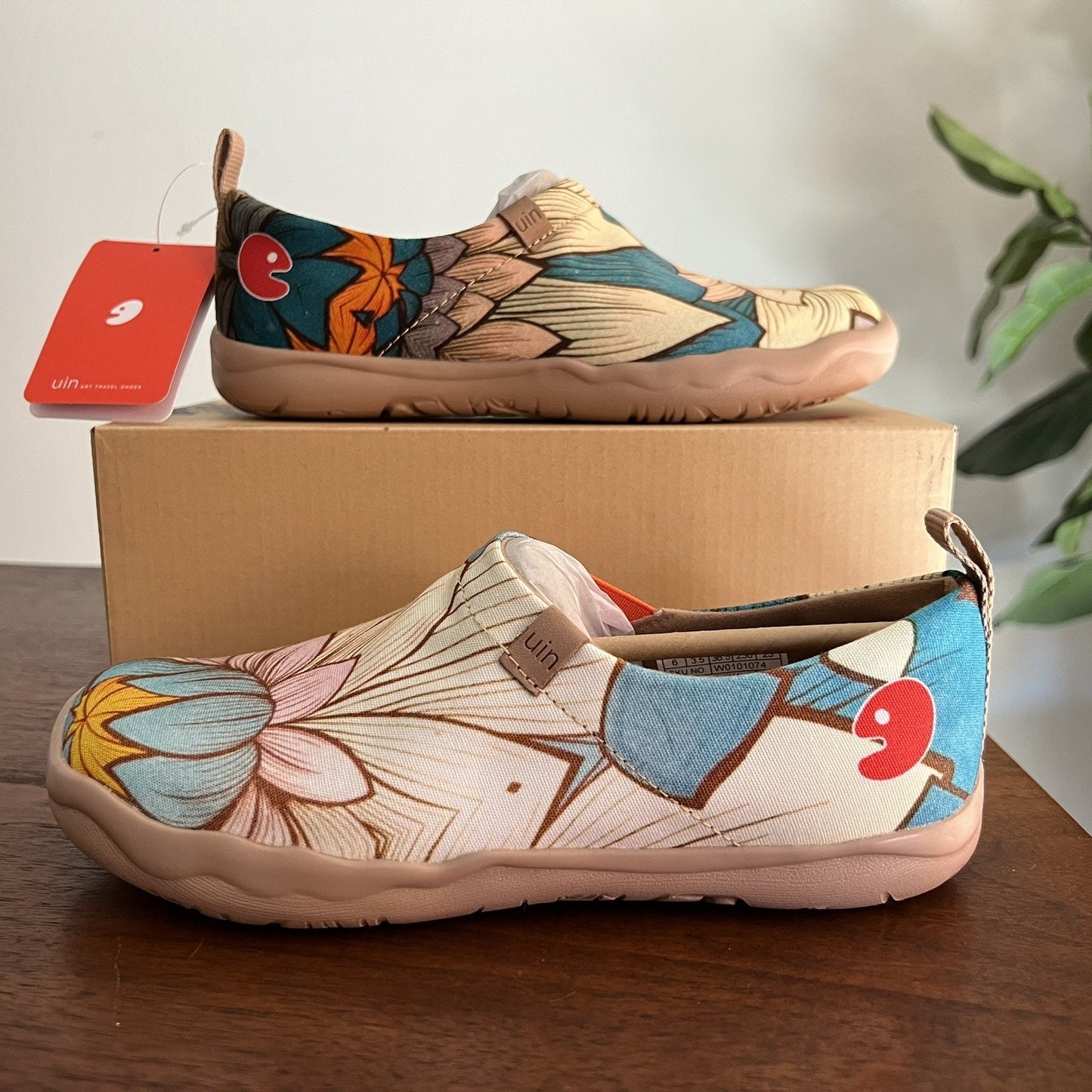 UIN Women (6) Nelumbo Toledo Canvas Slip On Shoes Lightweight Floral Artsy Boho