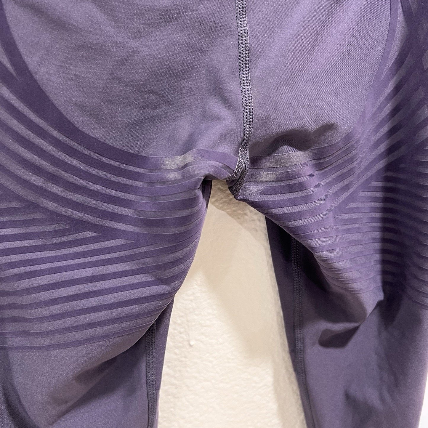 Fanka Body Sculpt 7/8 Legging XS Compression Lift Reversible High Waist Purple