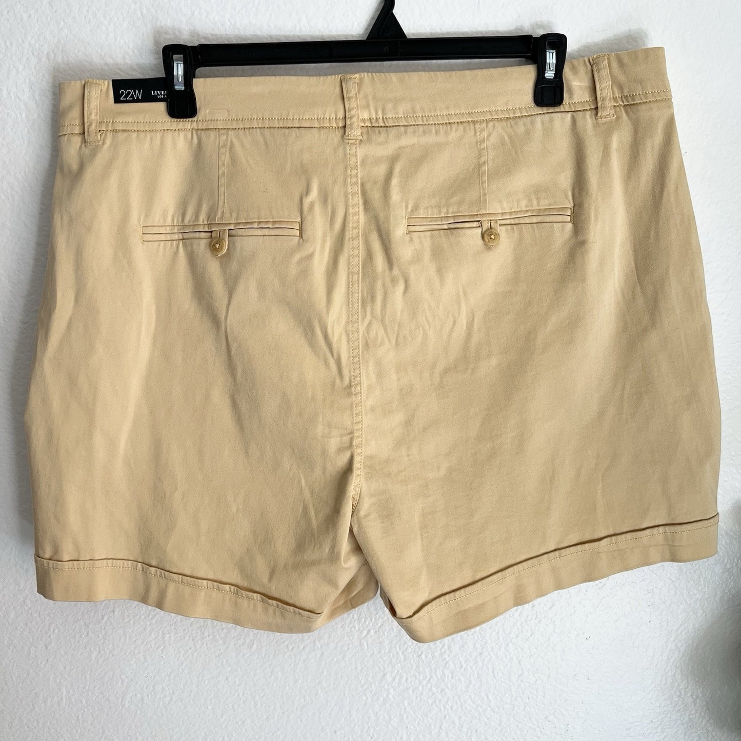 NWT Liverpool (22) Chino Johnny Trouser Short Butter Yellow Cuffed Hem Stretch