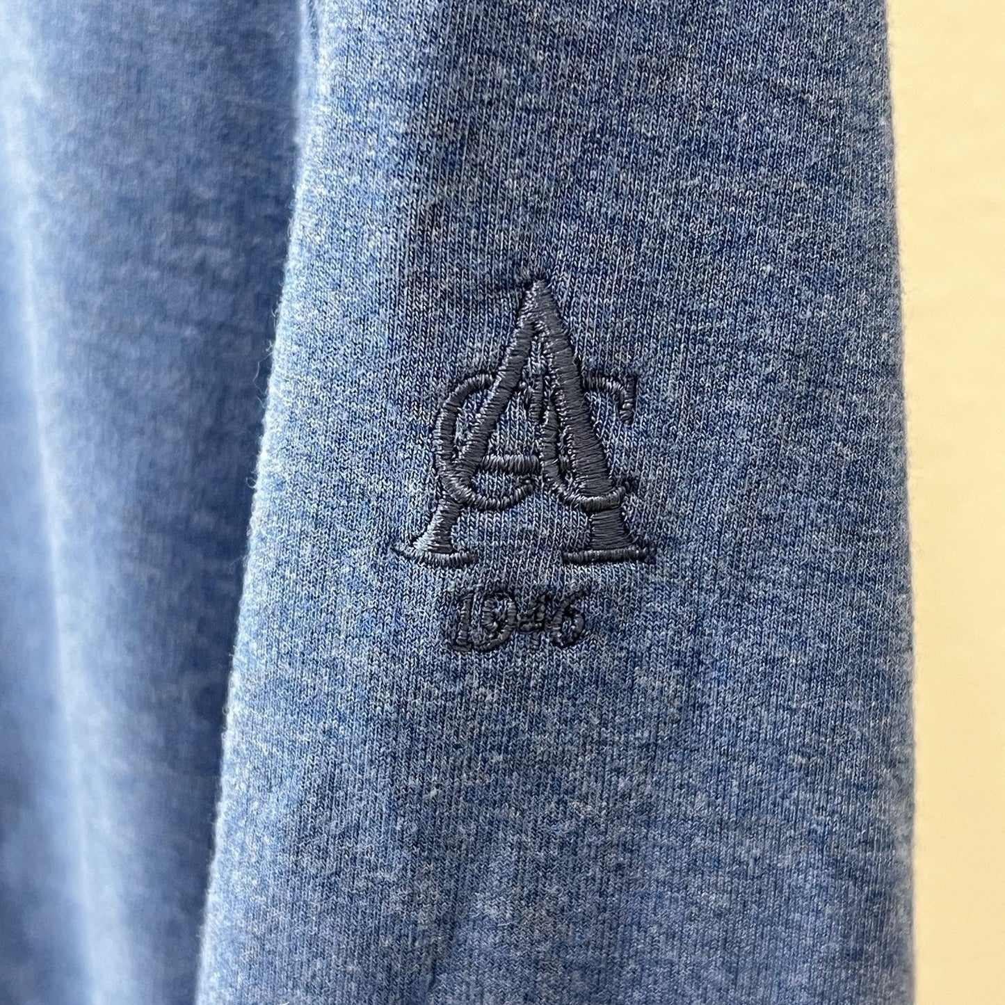 Holderness Bourne Lawson Hoodie Pullover Medium Blue Golf Arizona Country Club