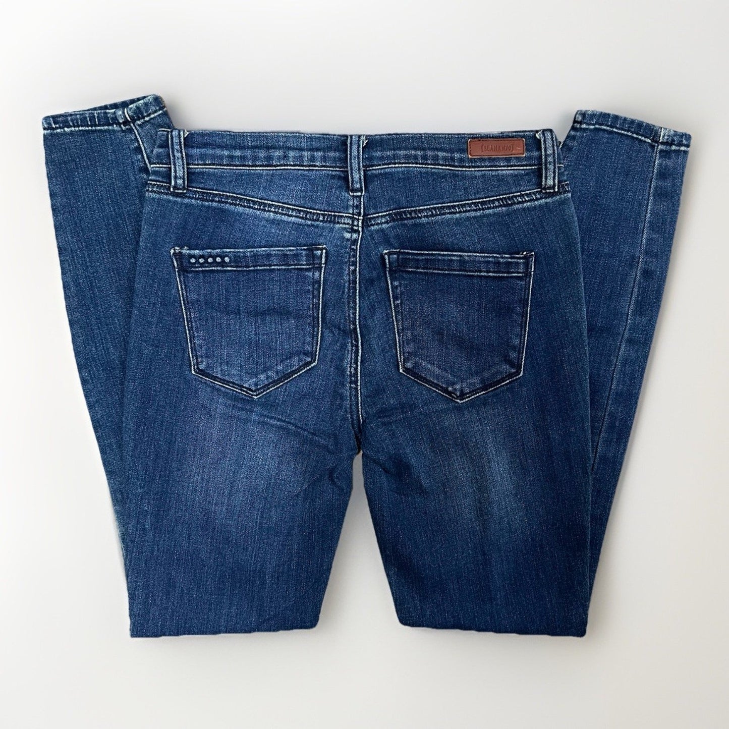 BlankNYC The Bond 28” Sz 26 Skinny Jeans Stretch Mid-Rise Dark Wash Designer