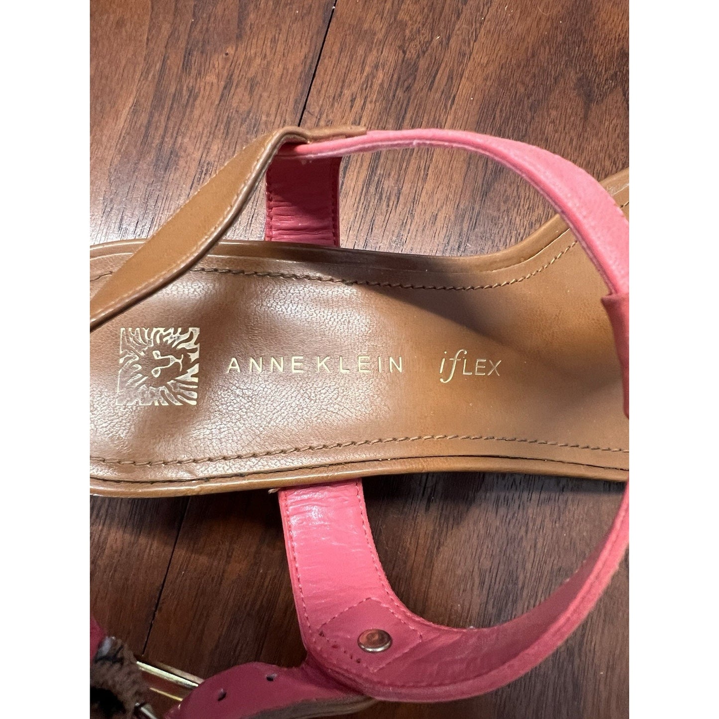 Anne Klein T-strap iFlex Dress Sandal Pink / Coral Women’s Size 7.5