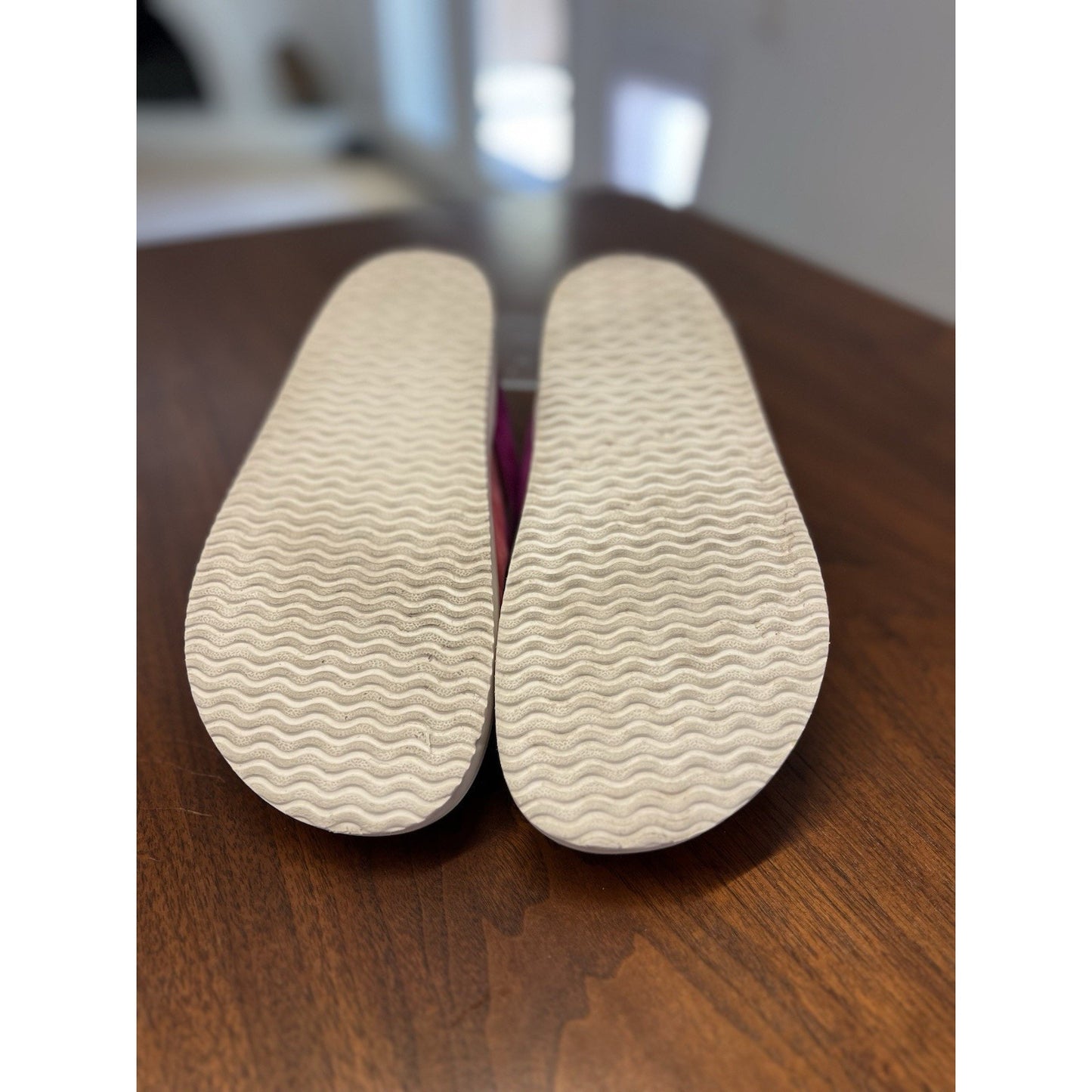 Charlotte Stone Porter Clogs Comfort Sandals Pink Purple Suede Size 9