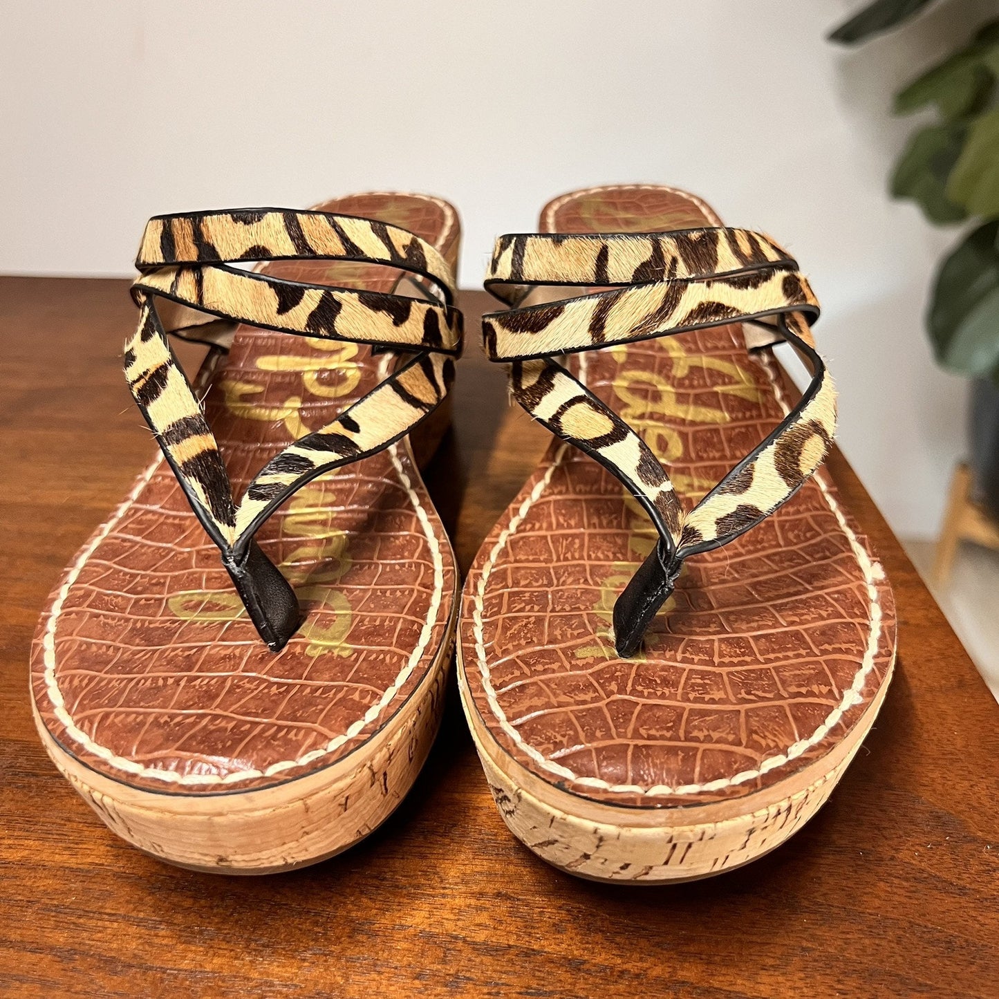 Sam Edelman 8M Leopard Print Cork Wedge Platform Thong Sandals Womens Leather