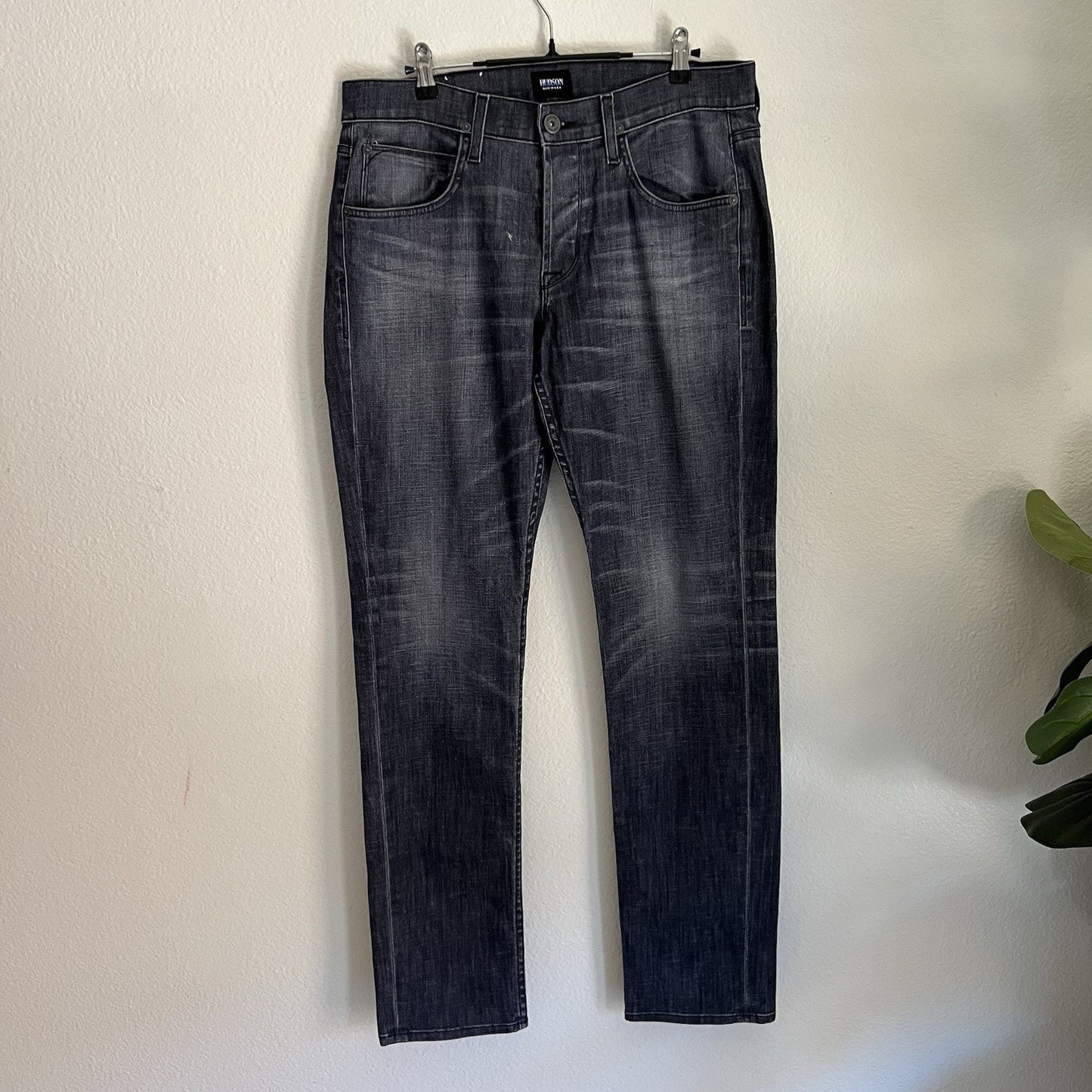NWOT HUDSON Blake 32x33 Slim Straight Men Button Fly Search & Destroy Jeans Dark