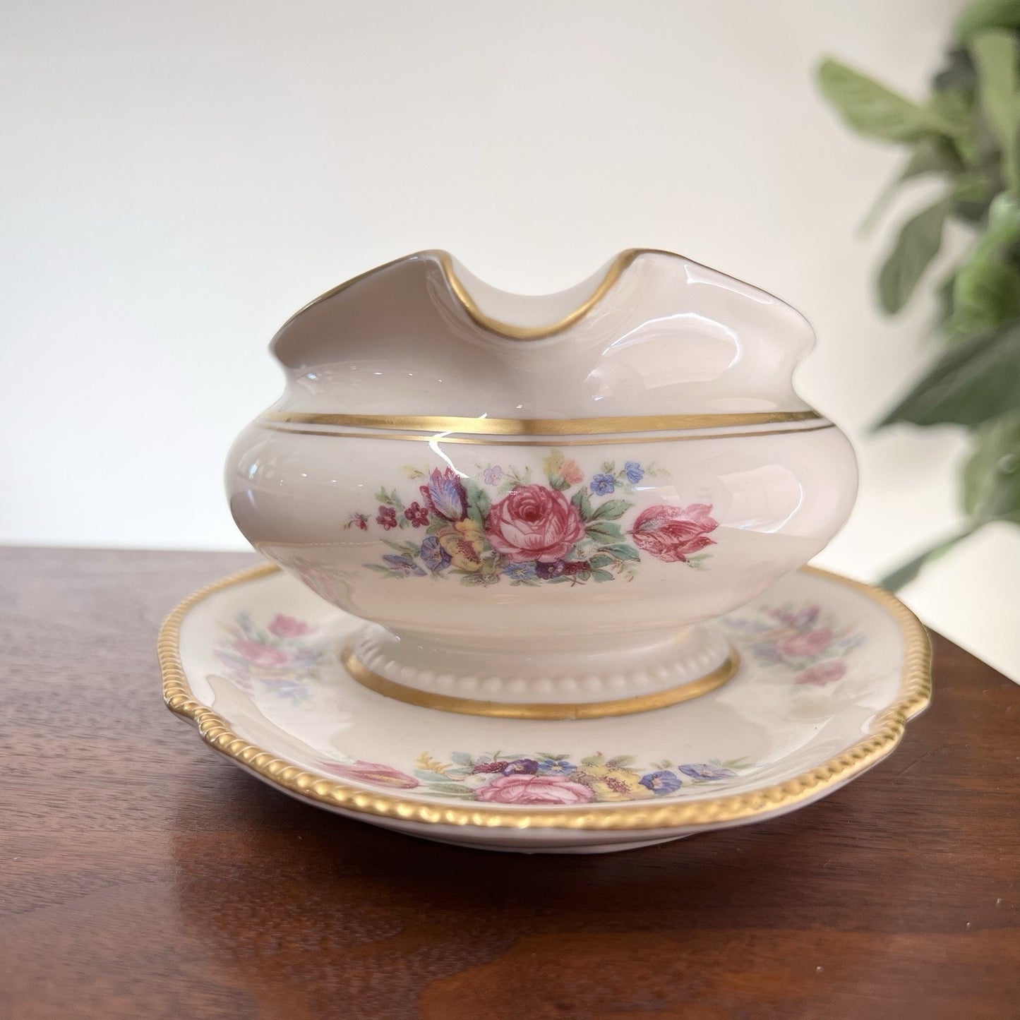 Castleton Rose Bone China Oval Gravy Boat Attached Under Plate Romantic Floral