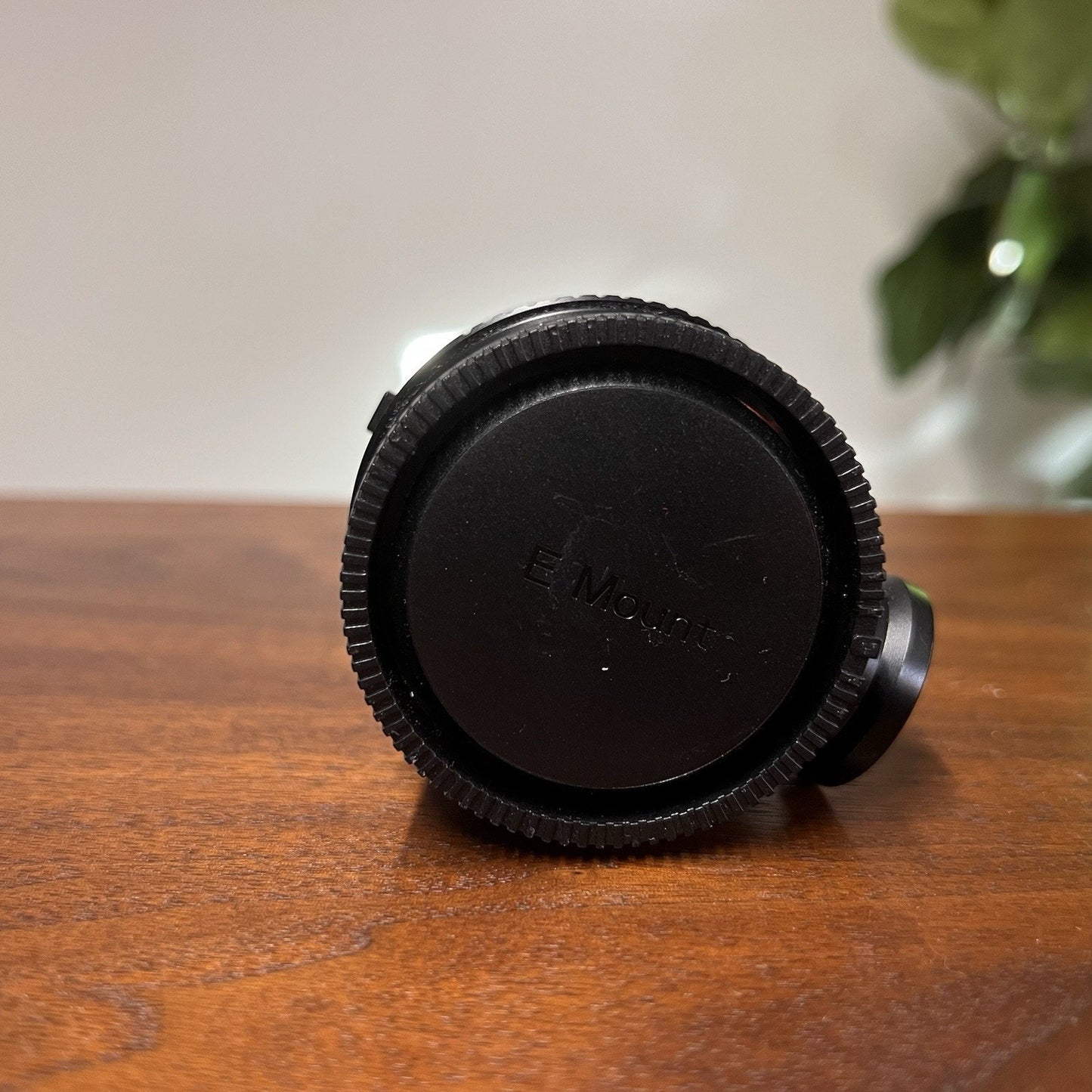 Quantaray 1:28 f/2.8 28mm Multi Coated SLR Camera Lens Mount