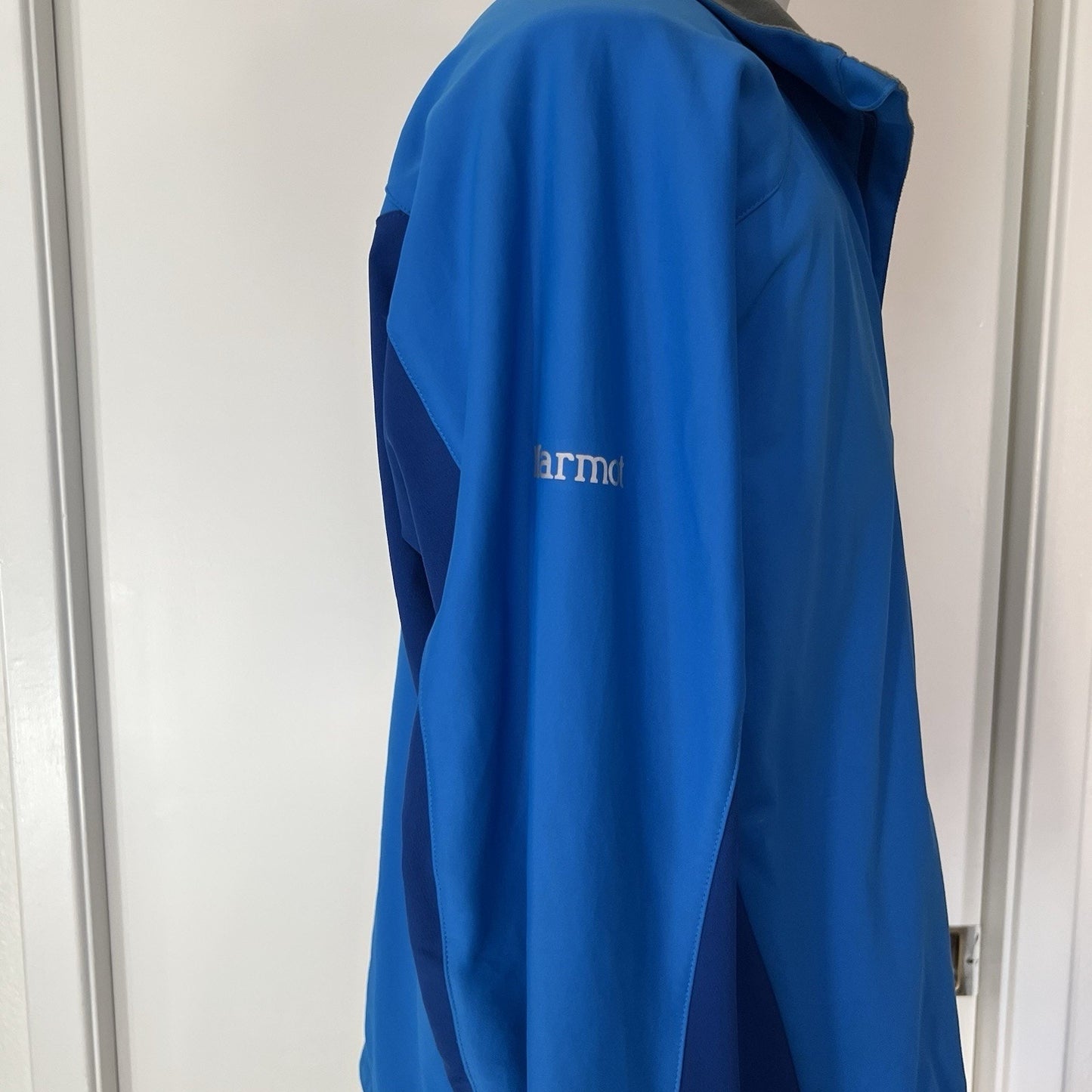 MARMOT Gore Windstopper Full Zip Jacket Mens Large Blue Fleece Lined Soft Shell