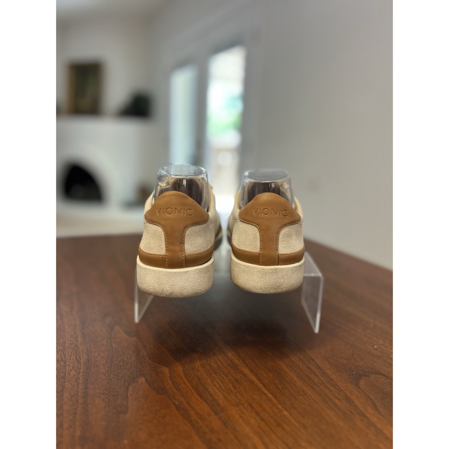Vionic Essence Mayra Suede & Canvas Crème Tan Side Zipper Sneakers Women’s Sz. 8