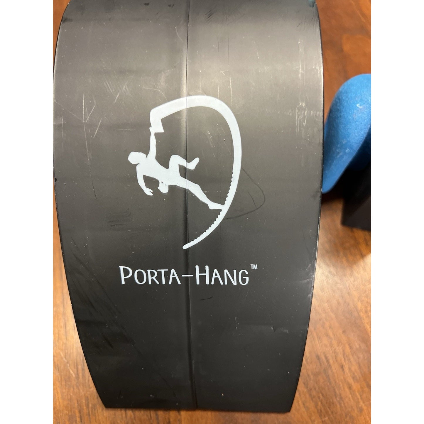 Porta-Hang Portable Rock Climbing Trainers Over The Door Frame Climbing Holds
