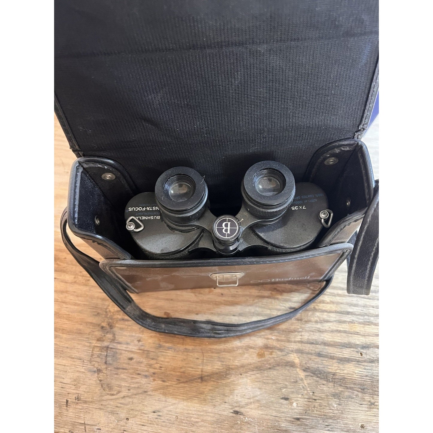 Vintage Bushnell Featherlight Insta-Focus Binoculars Wide Angle 7x35 w/Case