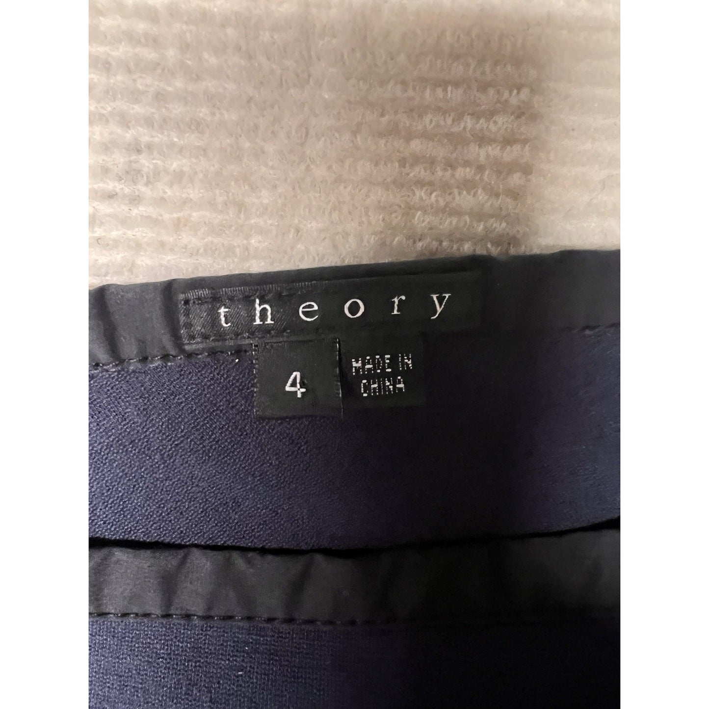 Theory Women’s Navy Blue Size 4 Viscose Blend Stretch Above Knee Pencil Skirt
