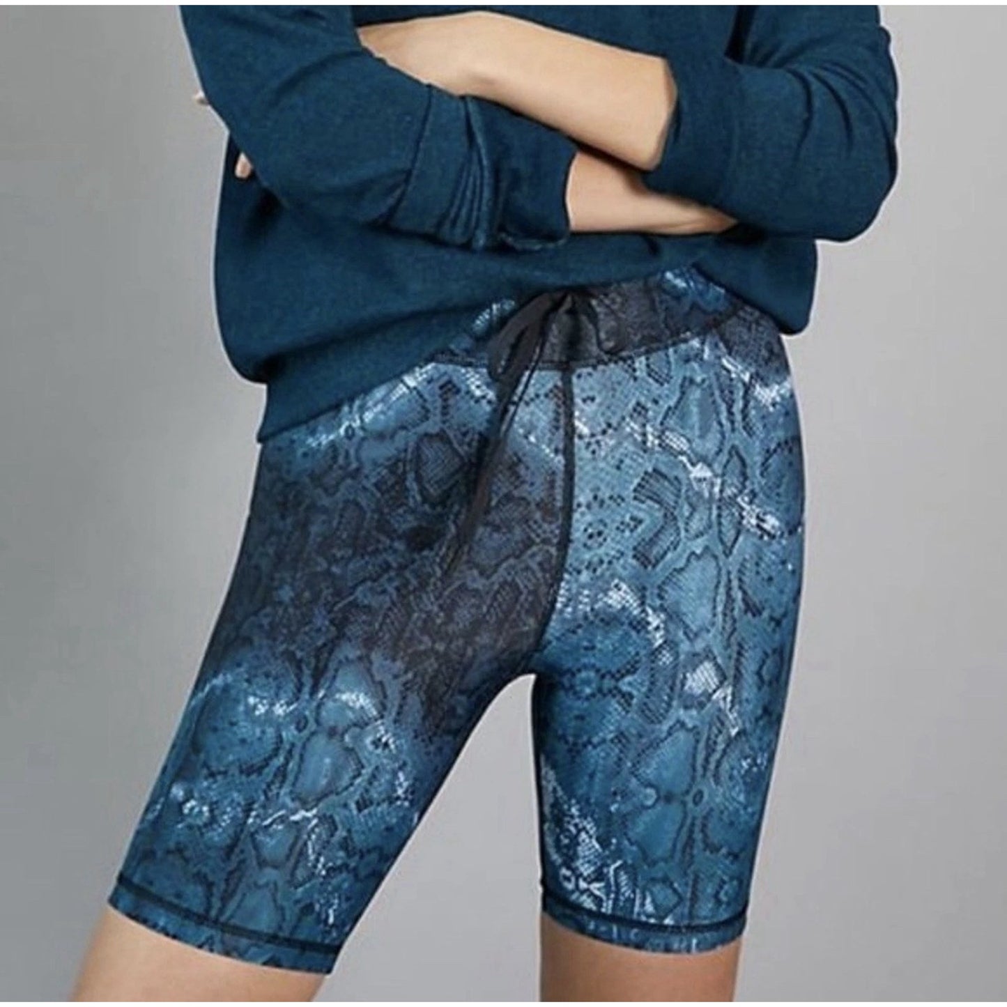 Upside High Rise XS 6” Spin Shorts Cycling Biker Compression Drawstring Snake