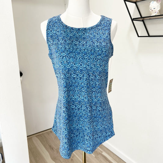 Title Nine Sleeveless Tank Top Small Blue Athletic Tunic Bali Golf Open Back