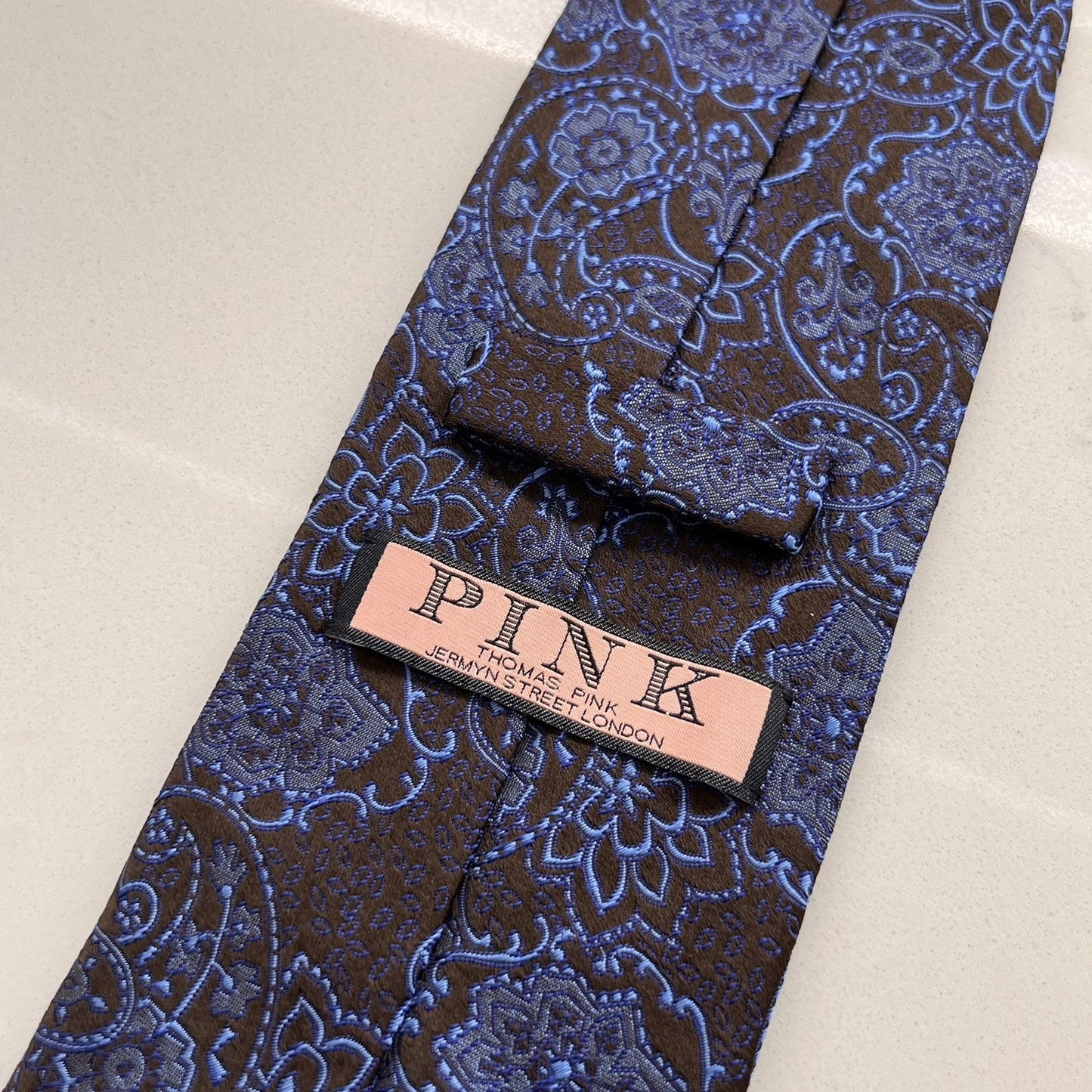 Thomas Pink 100% Silk Embroidered Designer Floral Paisley Tie Black Blue