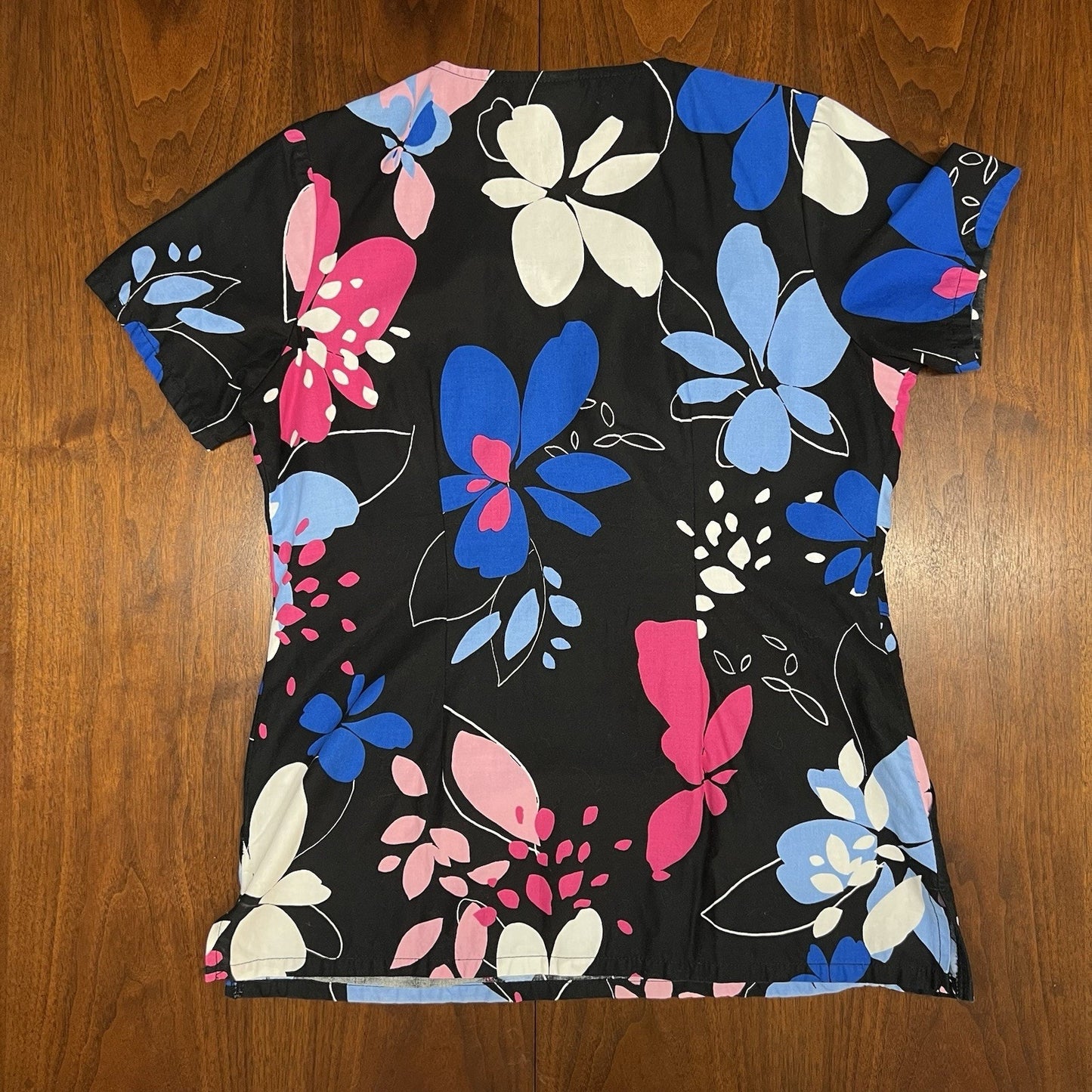 Lot of 4 Disney Scrub Tops Mickey Minnie Mouse Tooniforms Cherokee (S) AOP