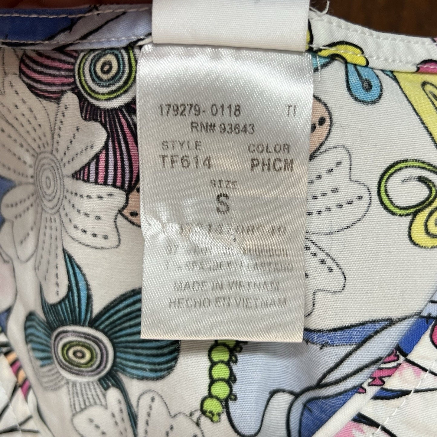 Lot Set of 4 Disney Scrub Tops Winnie the Pooh Eeyore (S) Cotton Pockets AOP