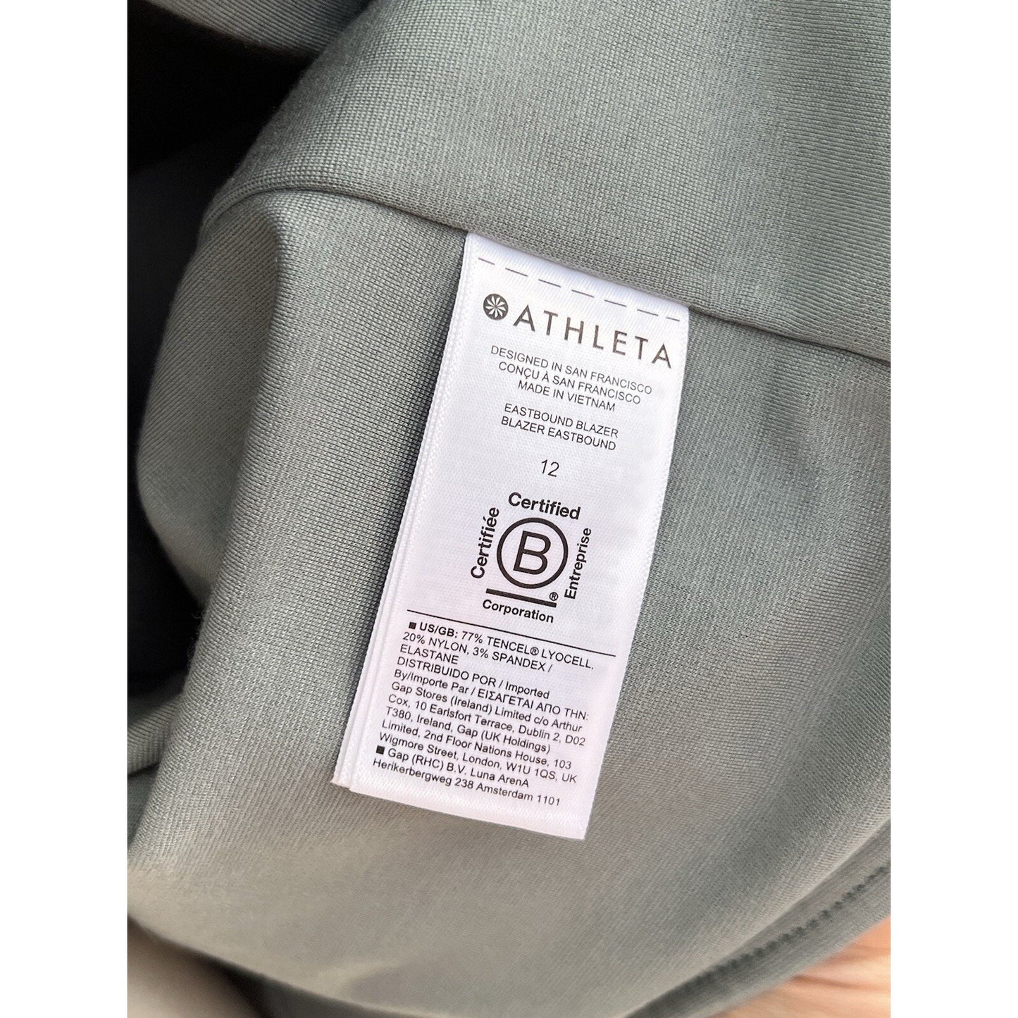 Athleta Eastbound Blazer Sz 12 Boyfriend Travel Work Career Relaxed Stretch