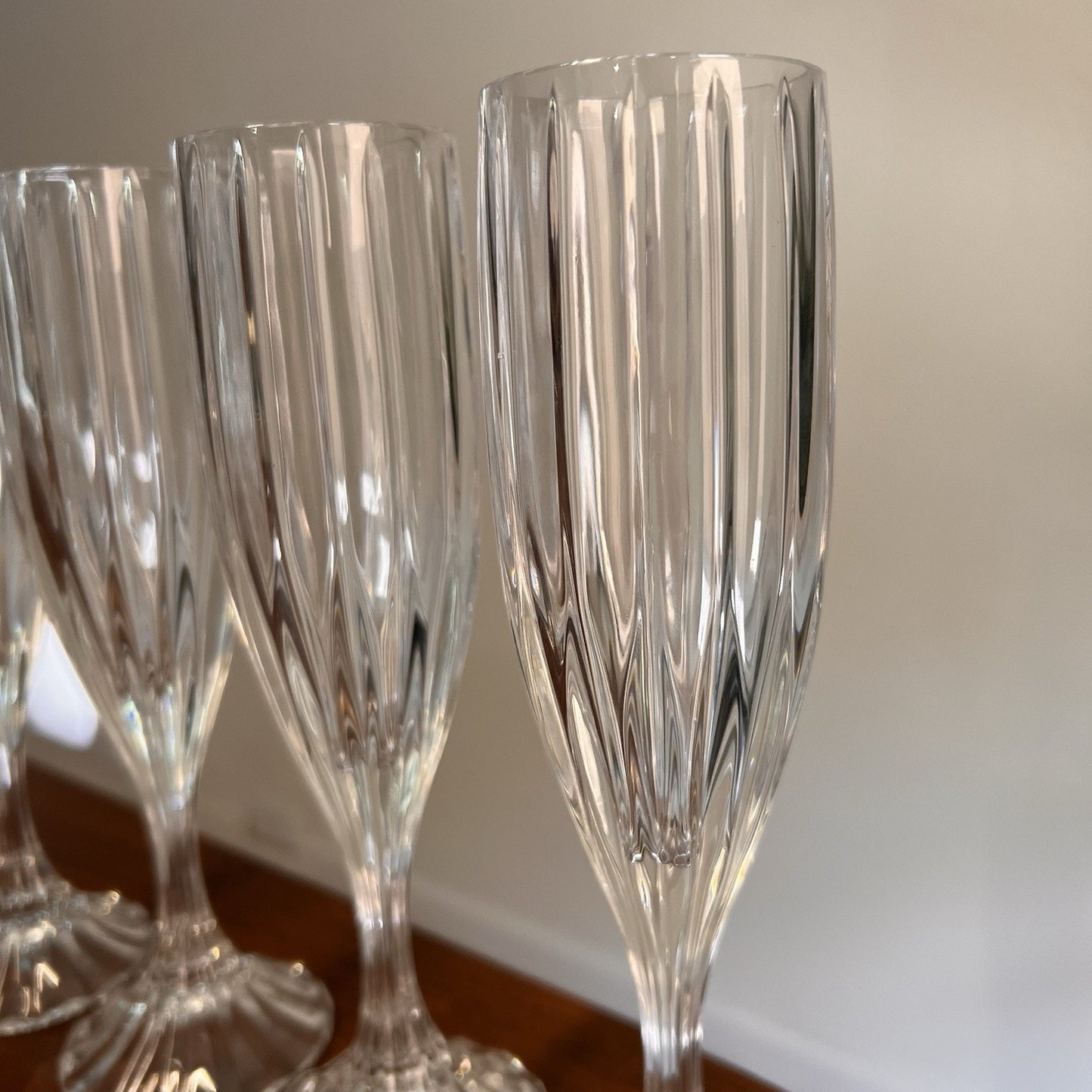 4 x Mikasa Park Lane Crystal Champagne Flutes Toasting Prosecco Barware Wedding