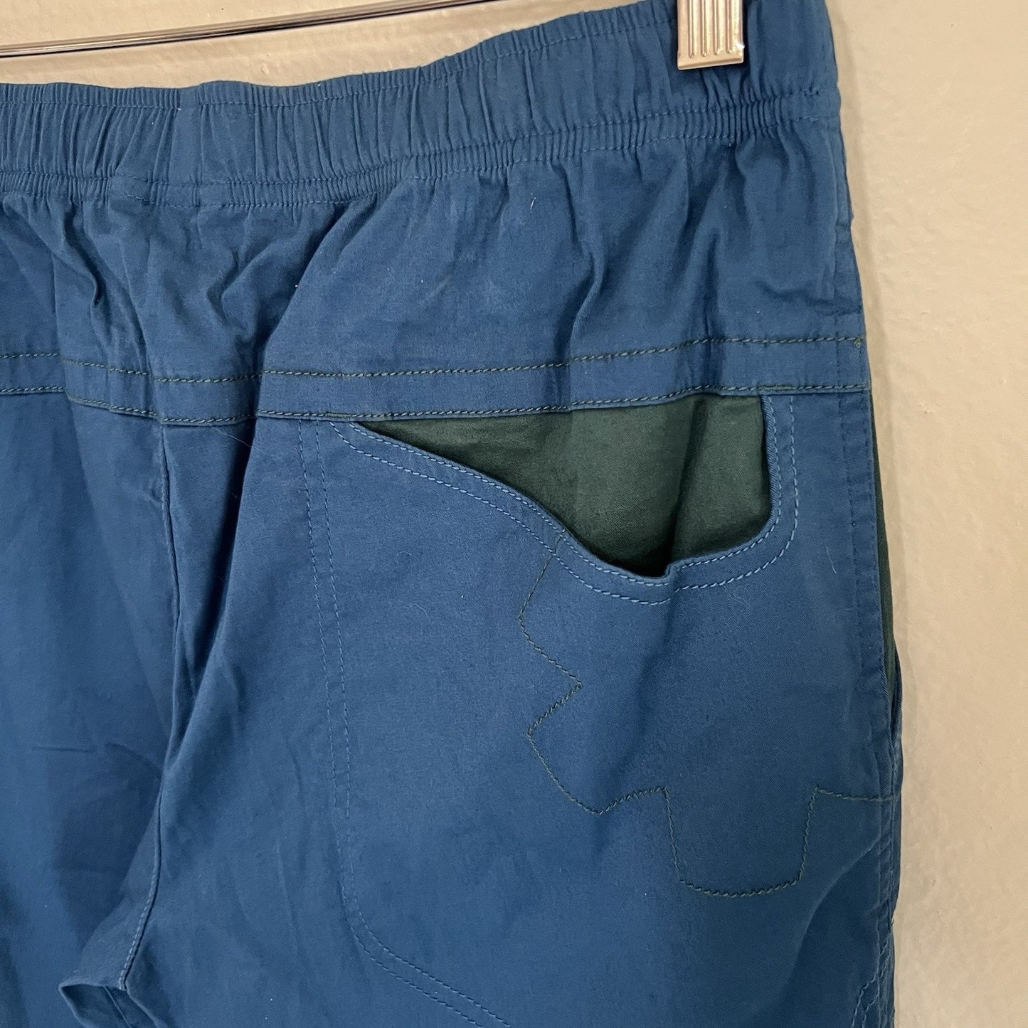 NWT Ocun Jaws Men’s Rock Climbing Pants Large Deep Water Blue Bouldering Outdoor