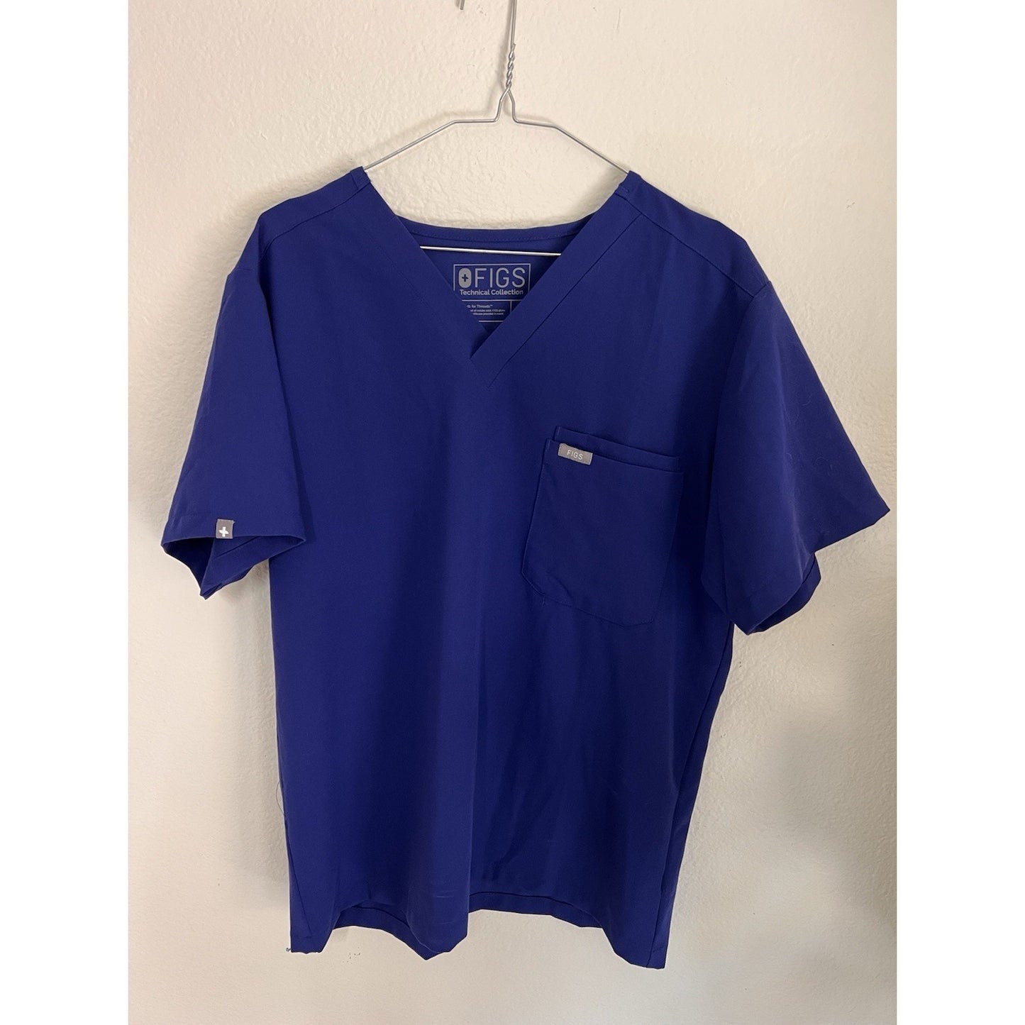 FIGS LEON 3 Pocket Men’s Scrub Top Size Small Style# FM1500