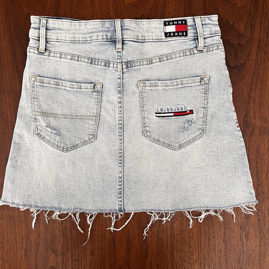 Tommy Jeans Distressed Cutoff Denim Miniskirt Size 0/25 Hilfiger Logo Y2K Vibes