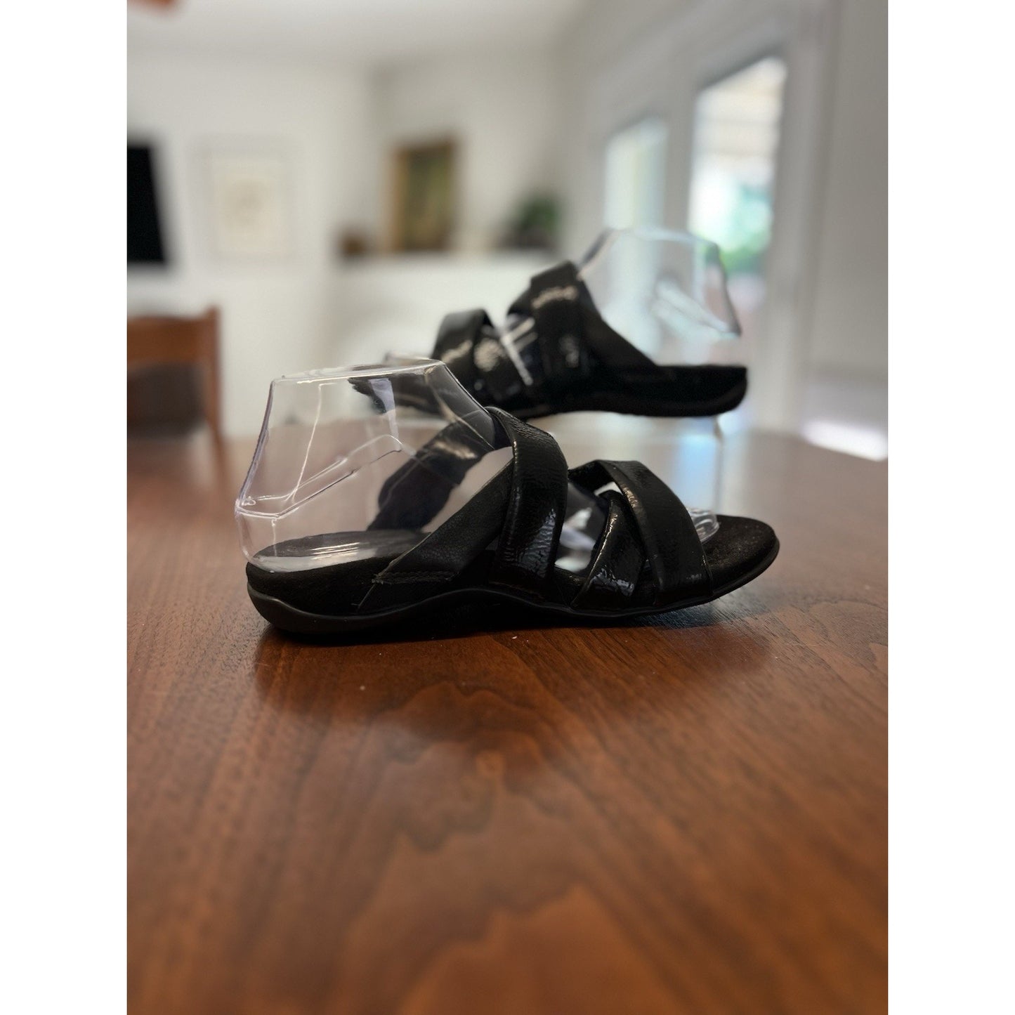 Vionic Hadlie Black Slide Sandals Women’s Size 6 Arch Support Adjustable Straps