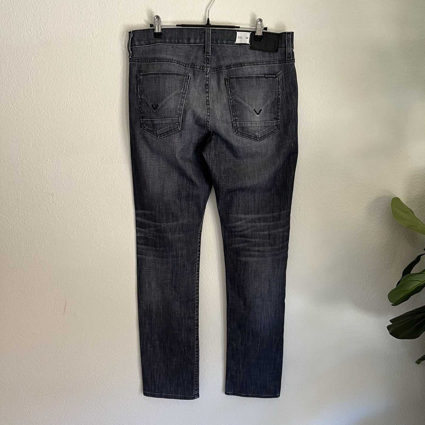NWOT HUDSON Blake 32x33 Slim Straight Men Button Fly Search & Destroy Jeans Dark