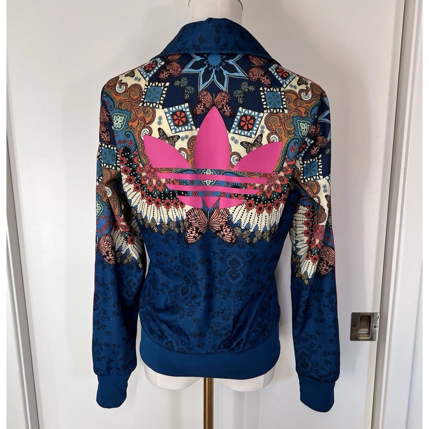 adidas X Farm Rio Borbomix Track Jacket Women (S) Trefoil Butterfly Floral Art