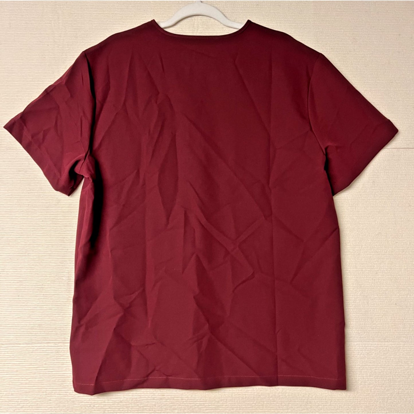 NWT FIGS Leon Burgundy Three-Pocket Medical Scrub Top for Men Size Large