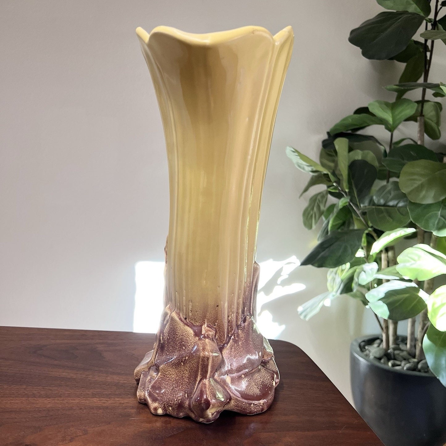 Vintage McCoy Pottery Tall Fan Vase 14.5” 1954 Yellow Art Deco MCM *read