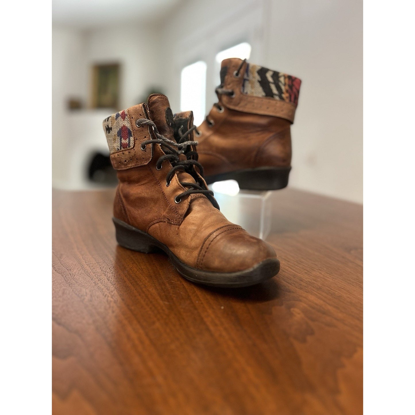 KEEN Tyretread Leather Boots Fold Over Aztec Tribal Print Cuff Cap Toe Women 7