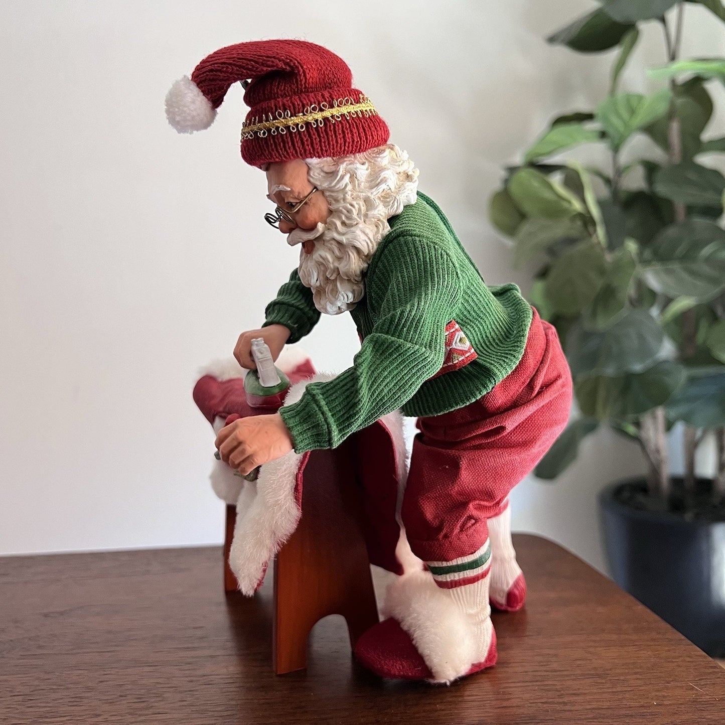 RARE Dept 56 Clothtique Possible Dreams It’s Almost Time 71004 Santa Christmas