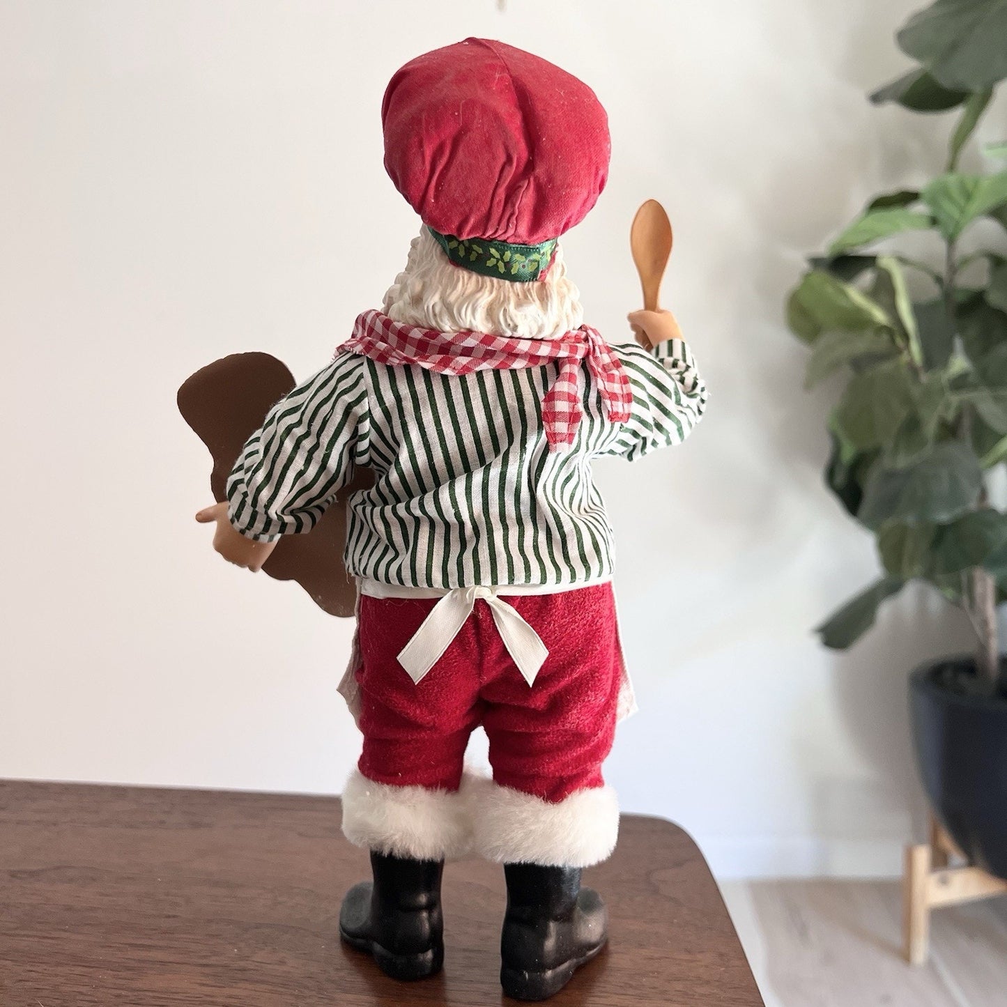 Dept 56 Clothtique Possible Dreams Nutcracker Sweet Santa Box Christmas Vintage