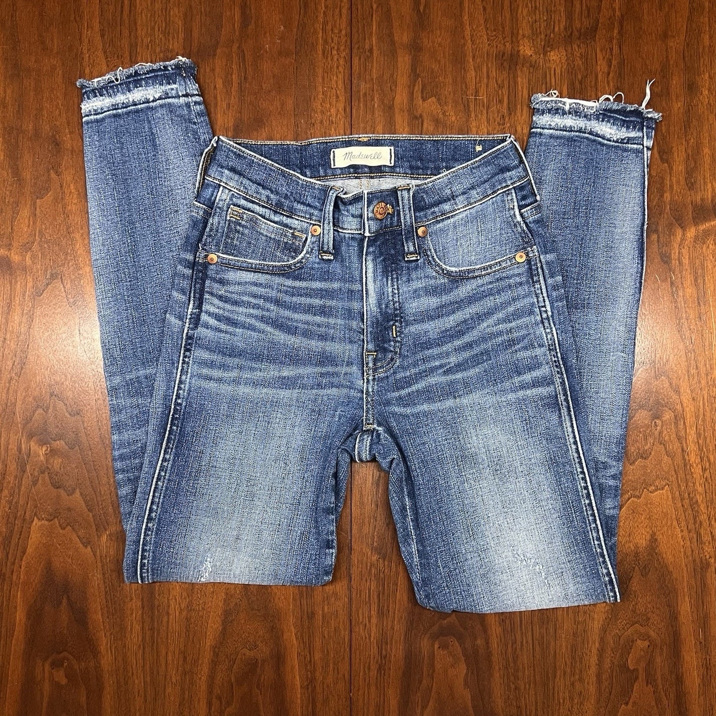 Madewell 9" High Rise Skinny Crop Jeans Sz 24 Medium Wash Distressed Raw Hem