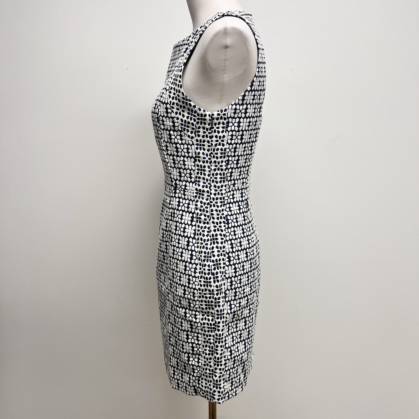 Banana Republic Sz 6 Petite Navy & White Dress Jacquard Open Back Office
