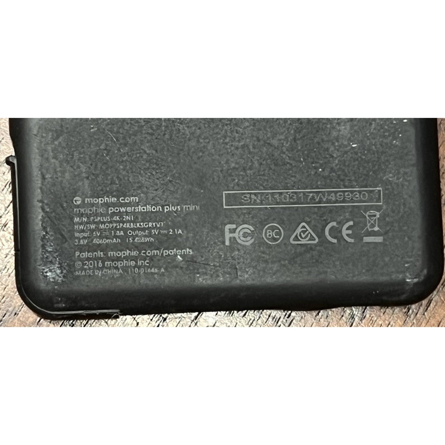 Mophie Powerstation Plus Mini 4000mAh Portable Power Bank Black - Used Working