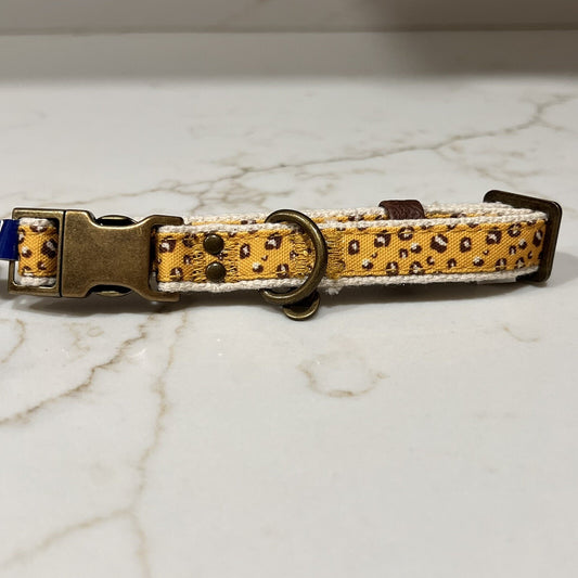NEW (M) 14-20” Puppy Dog Cheetah Animal Print Adjustable Linen Collar Top Paw