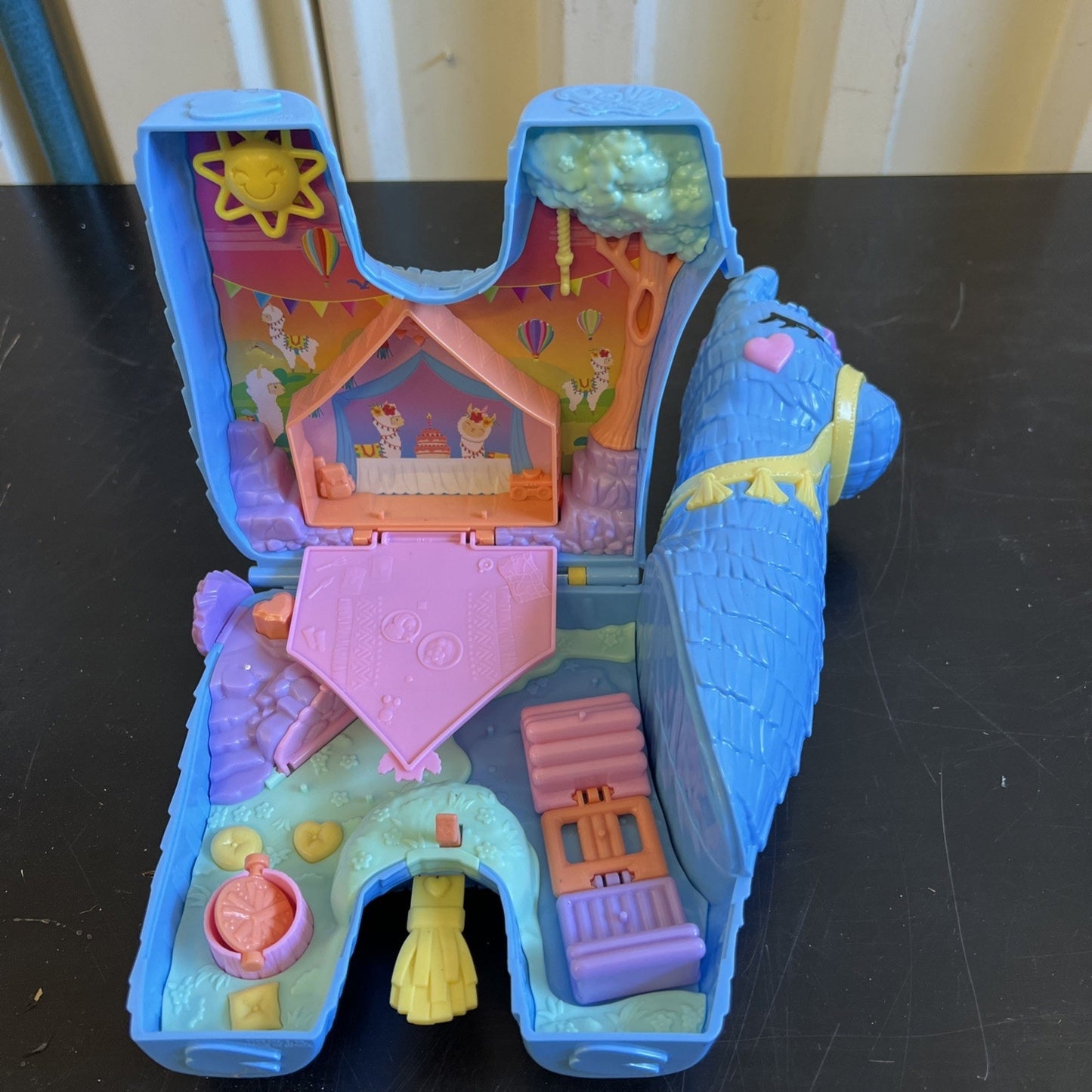 Polly Pocket 2021 Pajama Party Llama Party Large Compact No Accessories