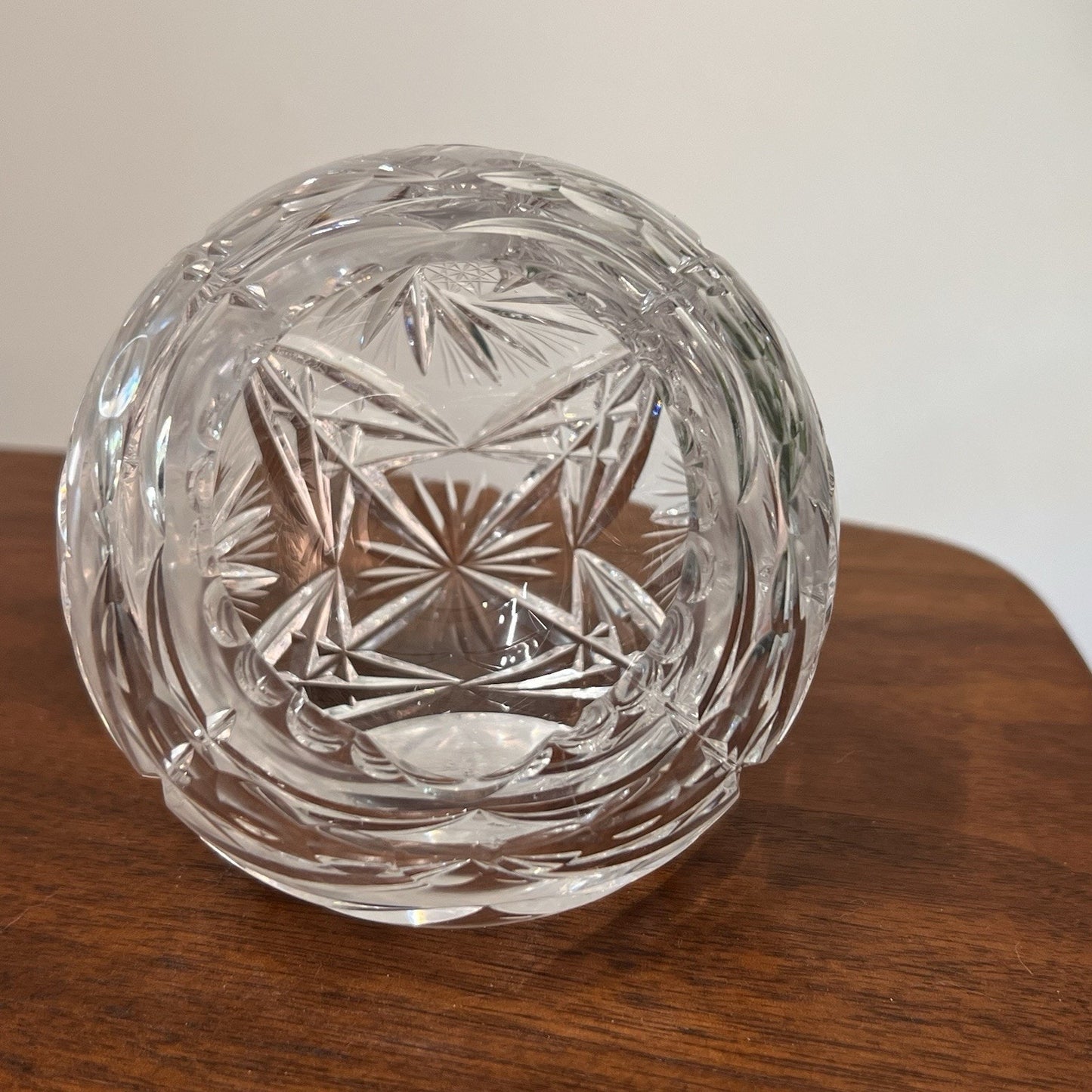 New Cut Lead Crystal Orb Ashtray Cigar Holder 60s Retro Pinwheel Cut Lounge