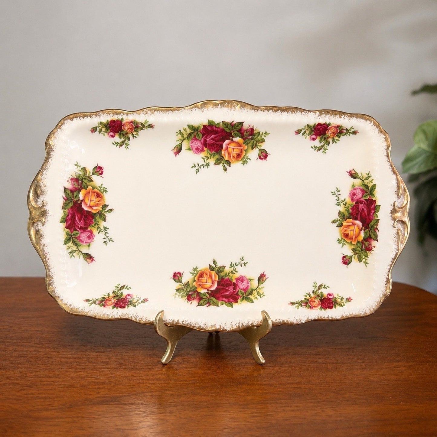 Royal Albert Old Country Roses Sandwich Tray Rectangle Bone China Serving