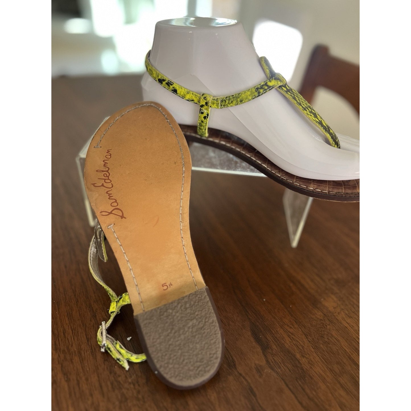 Sam Edelman Gigi Neon Green Snakeskin Sandal Women’s Size 5.5