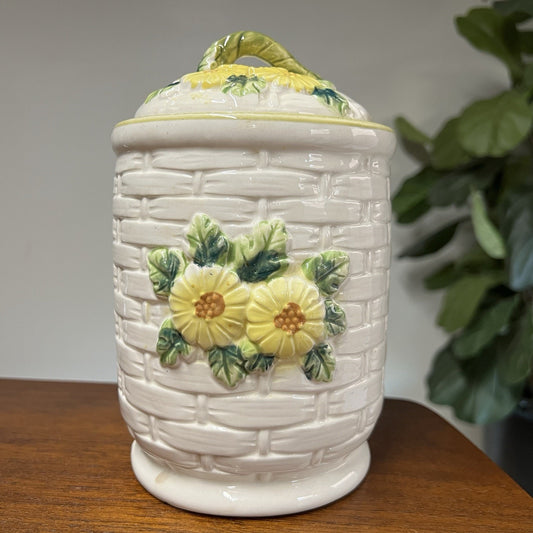 Vintage Daisy Basket Weave Canister Ceramic MCM Cottagecore Farmhouse Prairie 9”