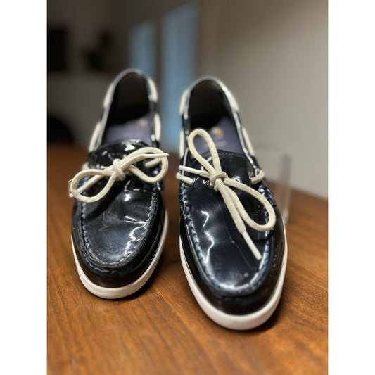 Cole Haan 1928 Women’s Patent Navy Slip On Boat Shoes Size 7B